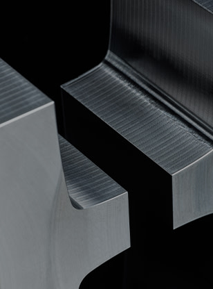 Close up image of Hubs logo object